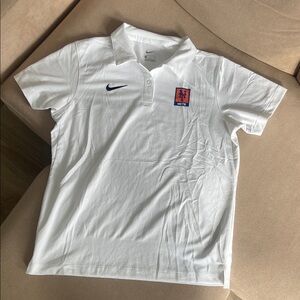 Like New! Nike Women’s NY Mets Logo Polo Shirt (S)